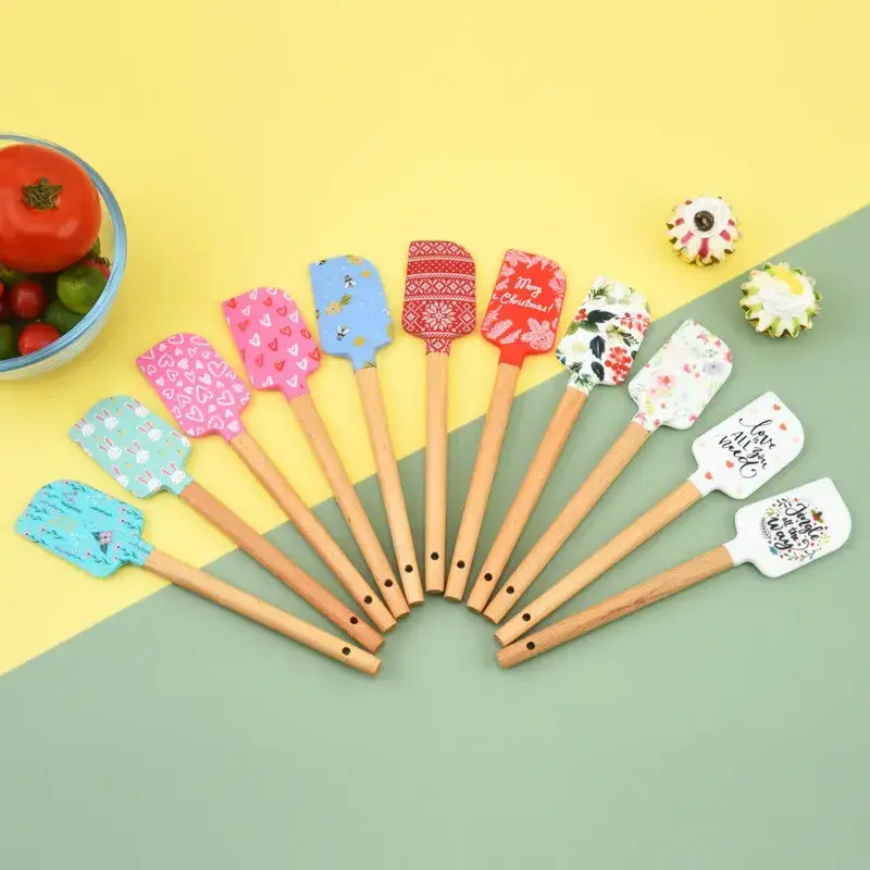 Cake Cream Spatula Wooden Handle Spatula Household Stirring Scraper Kitchen Baking Silicone Spatula Kitchen tools