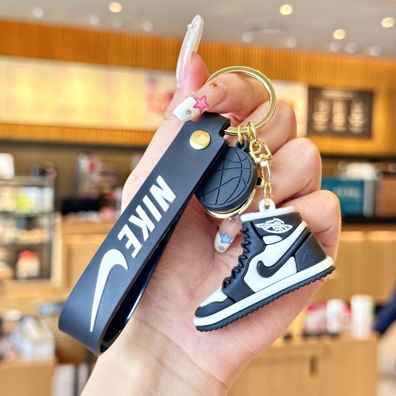 wholesale pendant promotional keychains carabiners keychain3d mini sneaker with box