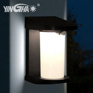 China New Design Modern Waterproof Interaction Security Fence Led Outdoor Garden Solar Powered Wall Motion Sensor Lamp