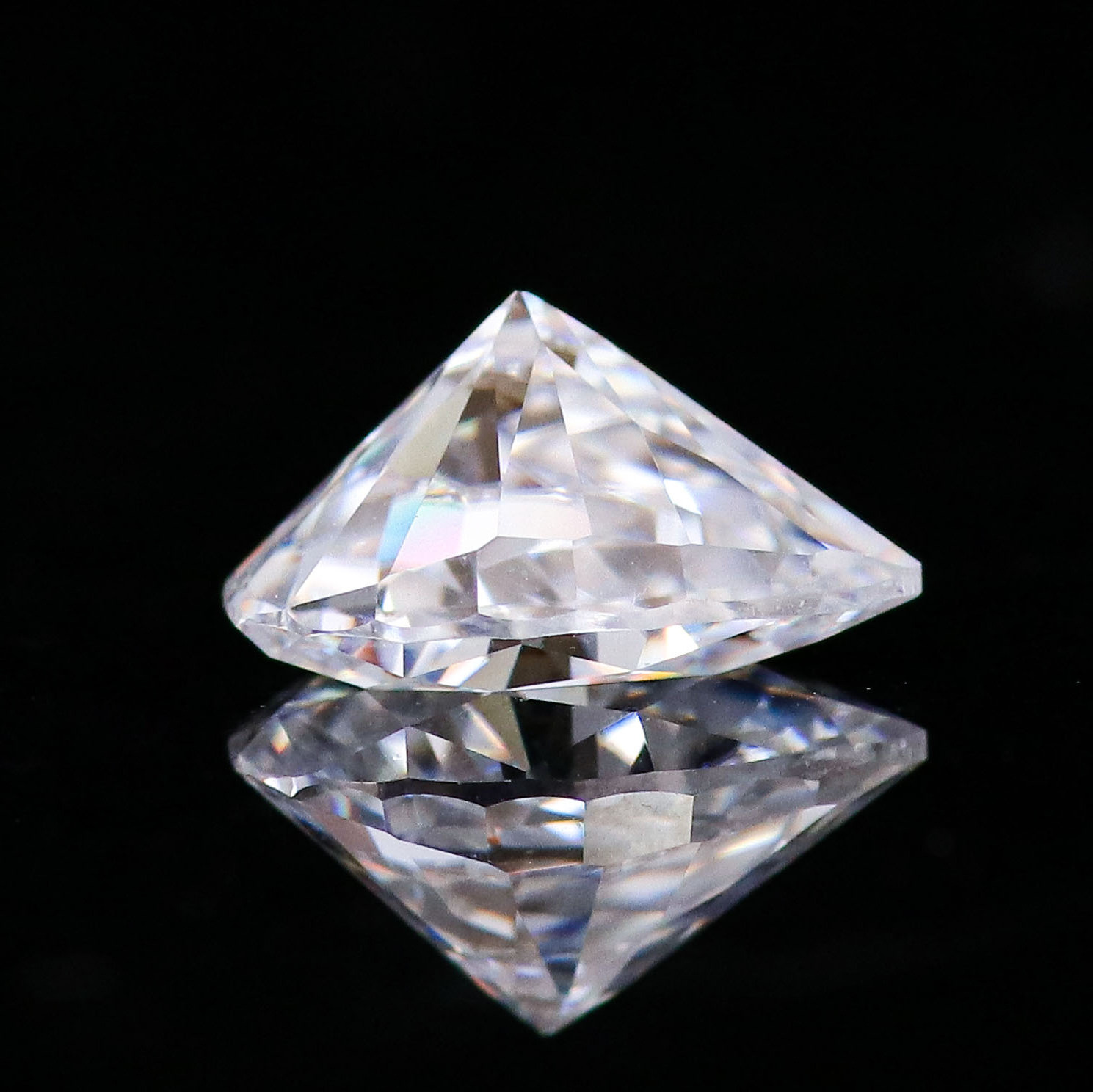 Moissanite manufacturer 1CT Pear cut loose moissanite stone wholesale moissanite for jewelry making