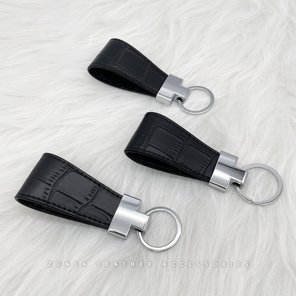 Personalized Leather Keyrings PU vegan crocodile Leather heavy duty metal hardware custom logo keychains