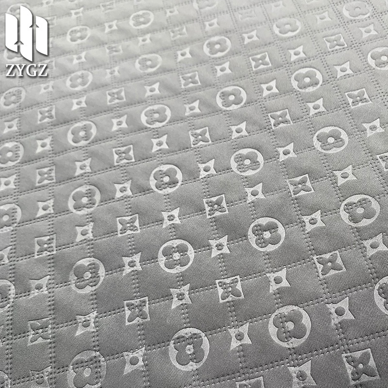 Plaid fashion jacquard polyester oxford sandwich fabric quilted luggage shoe material clothing coat fabric wholesale