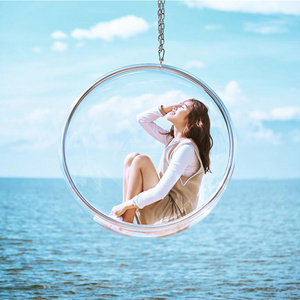 Outdoor Indoor Unique Furniture Golden Egg Hanging Ball Swing Clear Acrylic Bubble Chair