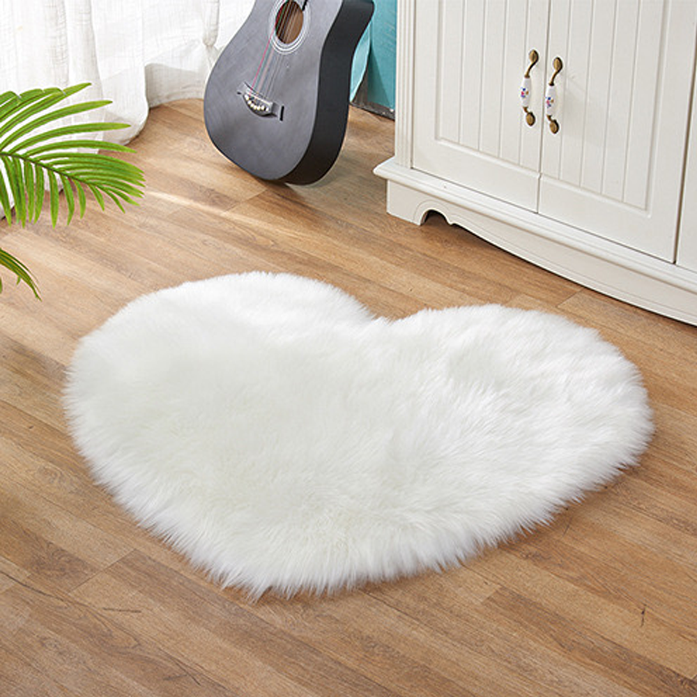 furry rug carpet Heart shaped soft and comfortable plush carpet for living room and bedroom fluffy mat bedroom