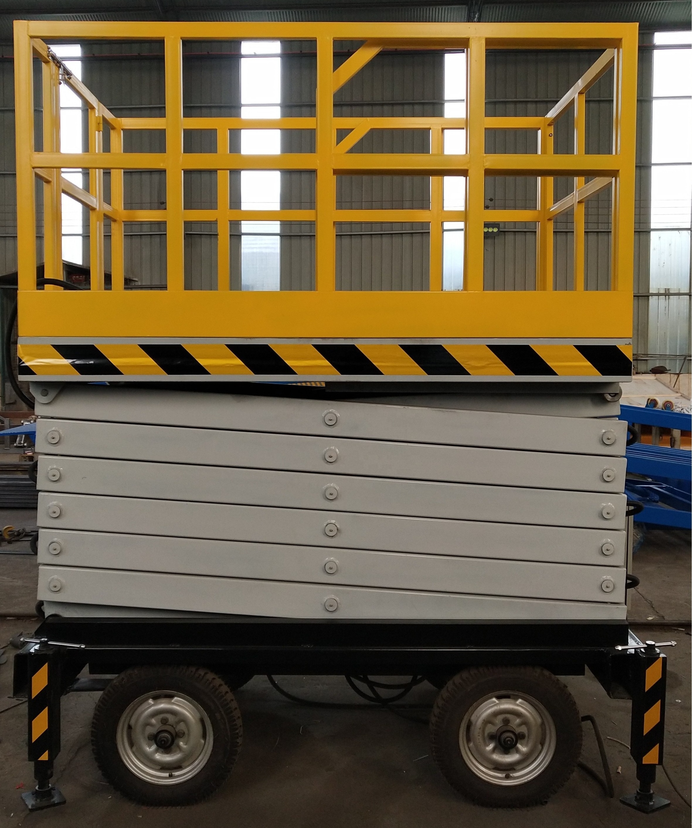 13ft 19ft 26ft 39ft scissor lift platform table for widely