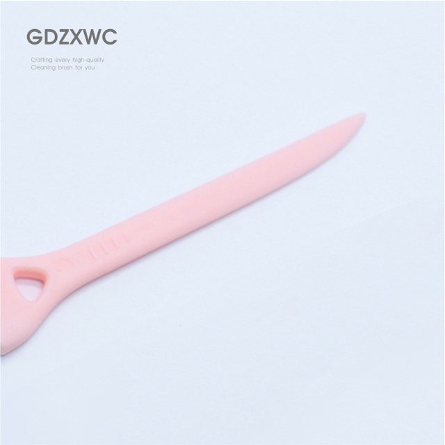 Kitchen gadgets Pink Color 2-in-1 Tail multifunctional plastic scraper Small Cleaning Brush home hacks 2023