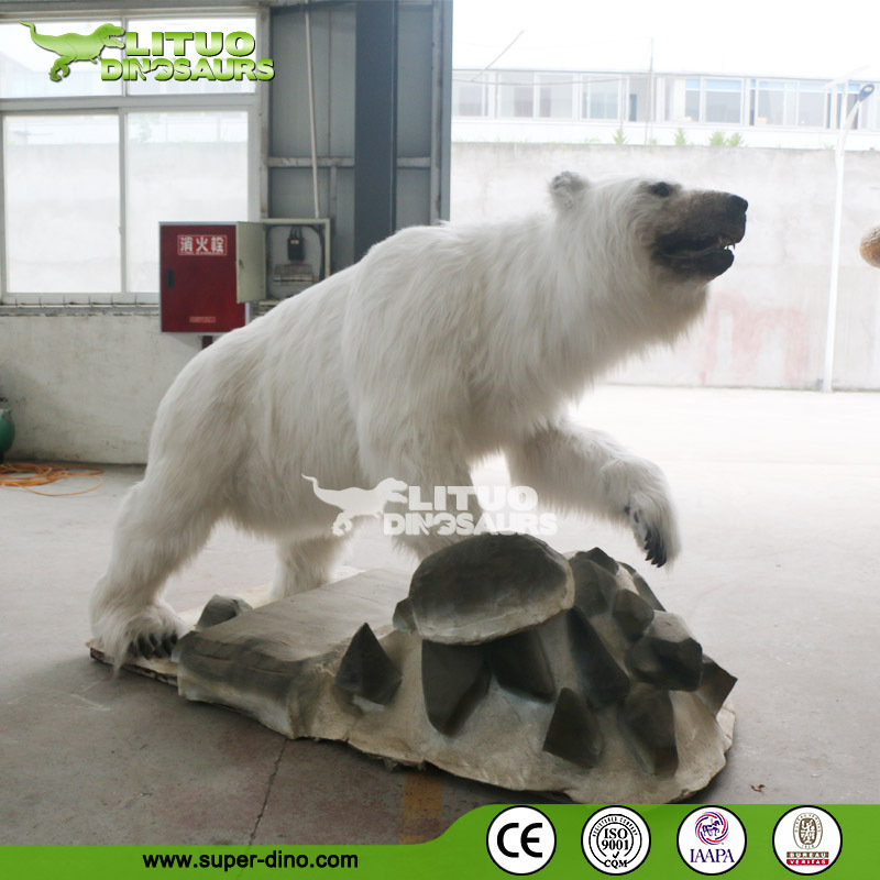 Arctic Theme Mini Golf Decor Life Size Animal Decoration Animatronic Polar Bear