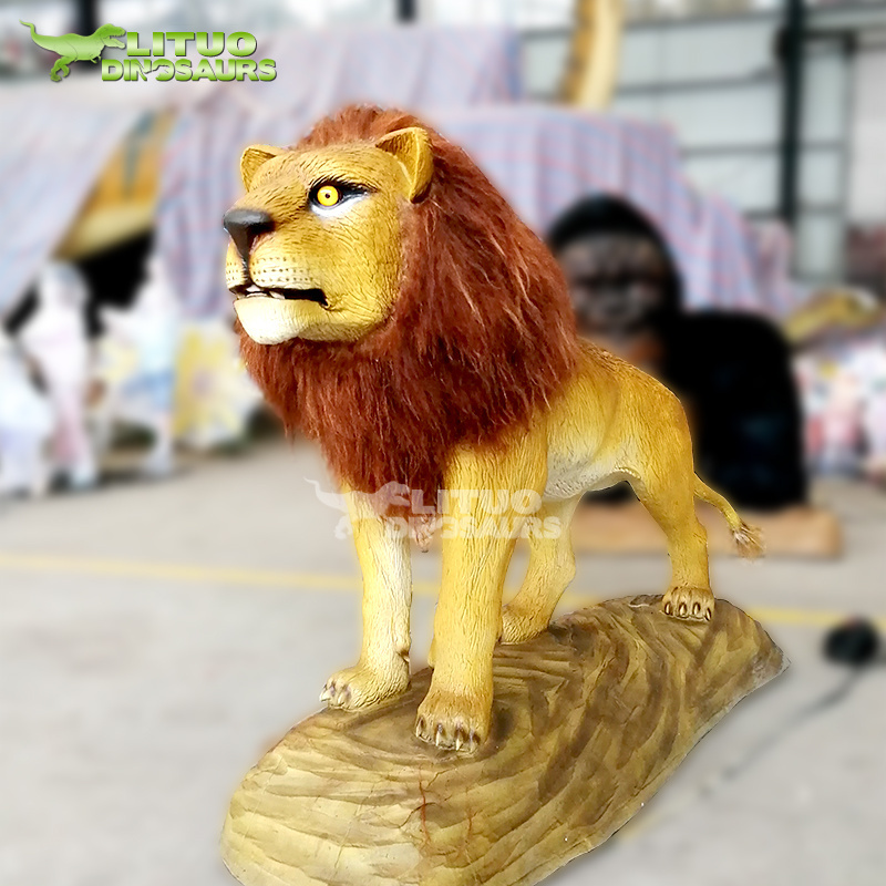 Life Size Animatronic Animal Roaring Lion Model