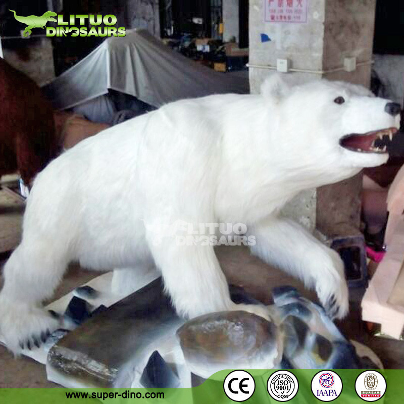 Arctic Theme Mini Golf Decor Life Size Animal Decoration Animatronic Polar Bear