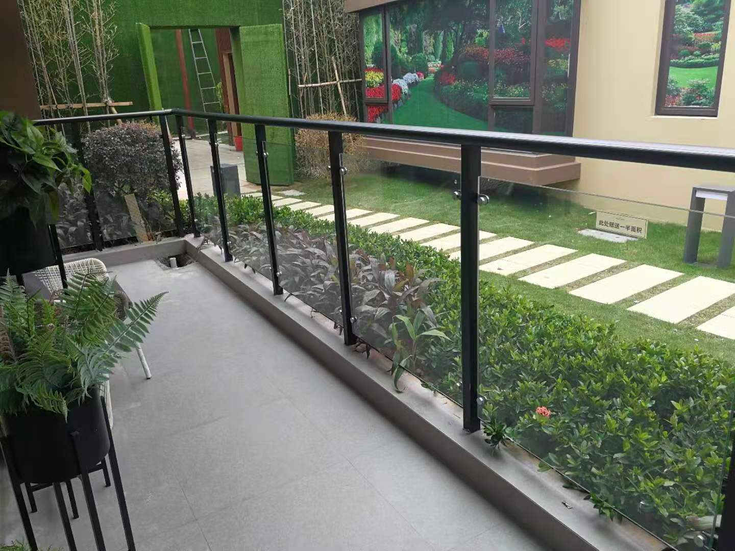 aluminum glass railing handrail and balustrade for balcony and stairs