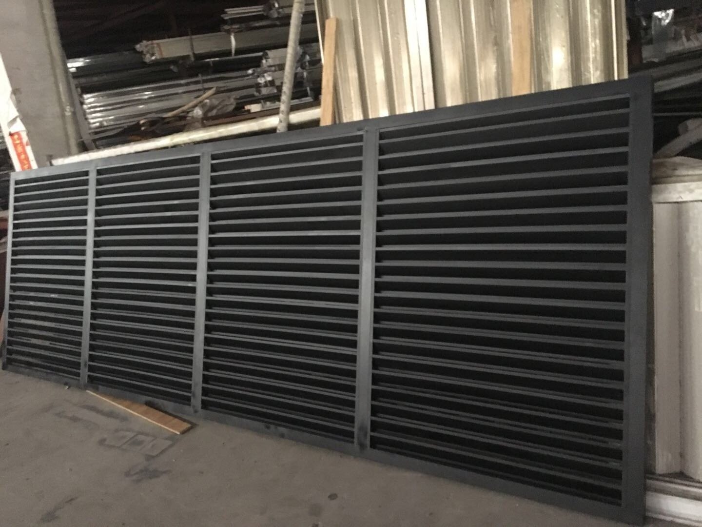 Modern Designs Waterproof House Wall Slat Aluminium Panel Fence For Garden Fencing