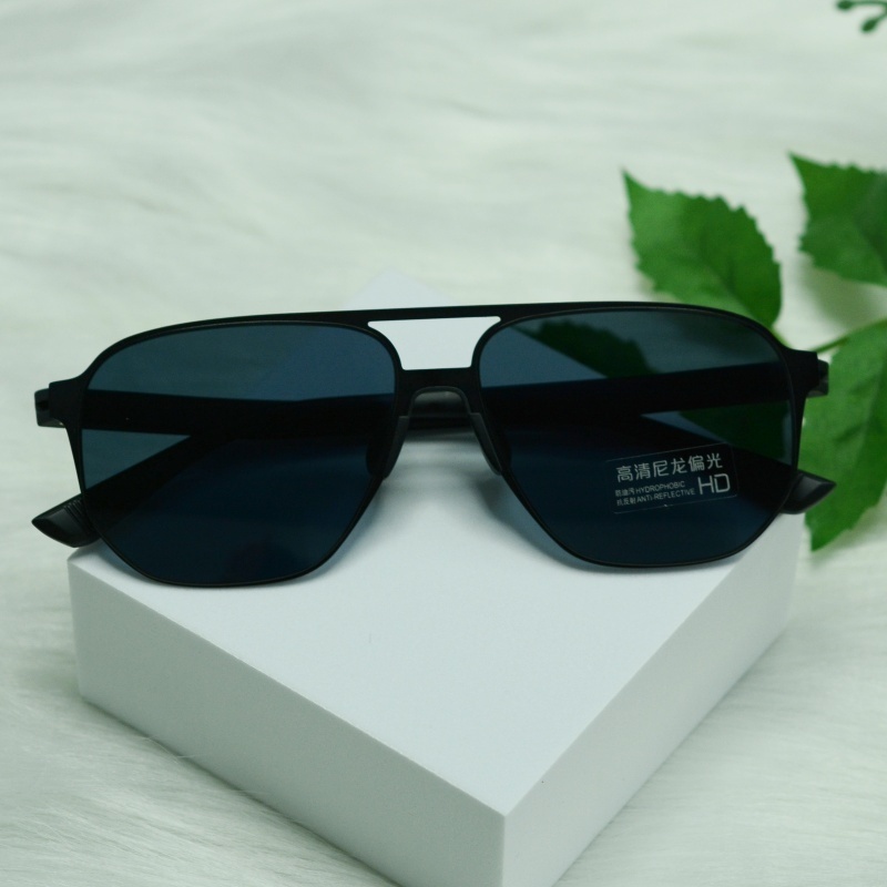 Wholesale Cheap Vintage Retro Frame Women Men unisex luxury anti-reflective polarized dark shades Double Bridge sunglasses