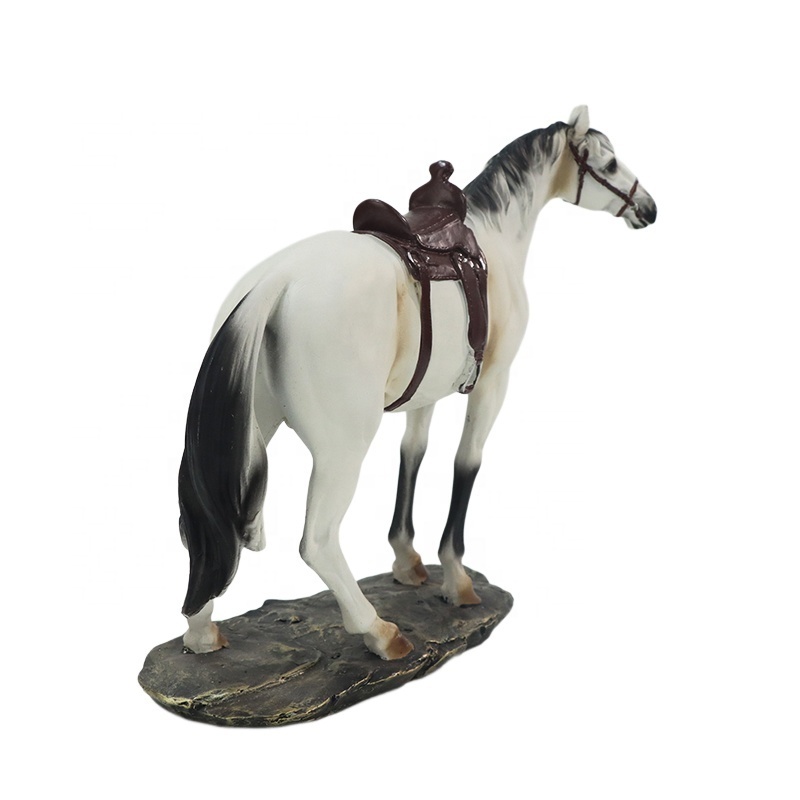 Popular Folk Art Horse Figurine Tall and Cheap Resin Material for Home Decoration Souvenir Model