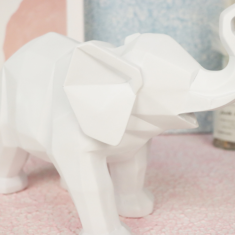 Factory Customized Hot Selling White elephant resin handicrafts of Creative Gift and Office Decorative Sculpture