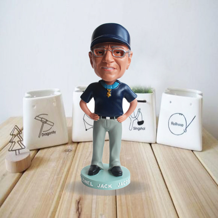 Custom resin cartoon character famous people bobble head