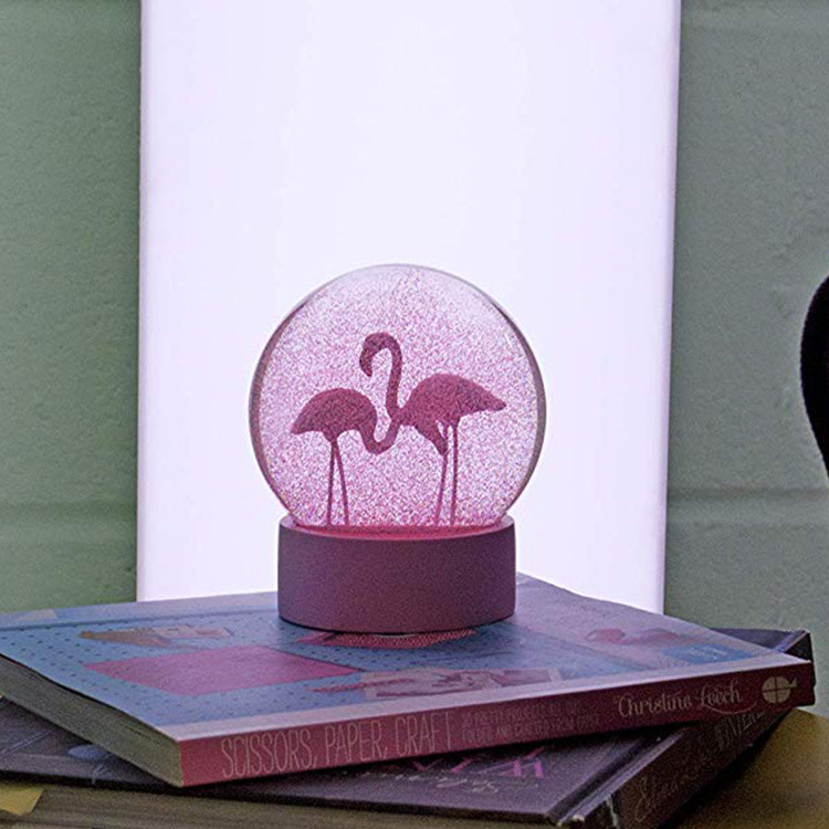 Custom resin Flamingo snow globe manufacturers