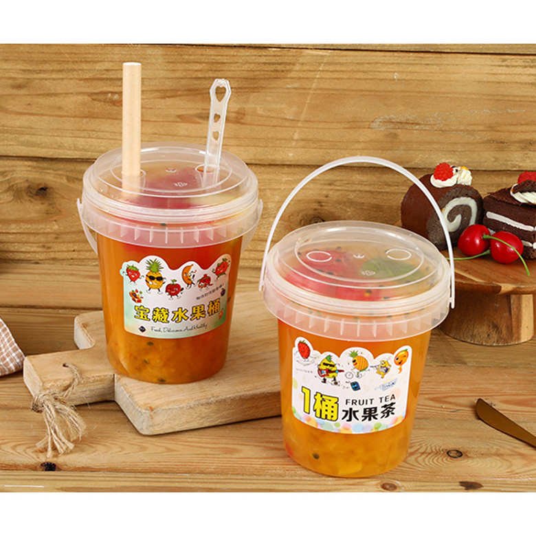 Wholesale Disposable Fruit Container Clear Bucket Cup 32oz Plastic Drink Bucket with Lid