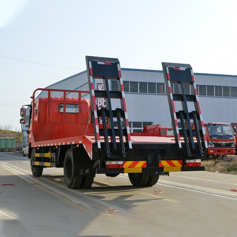 Chinese factory price brand new euro 4 diesel 5 ton 6 ton 8 ton flatbed wrecker tow truck for sale