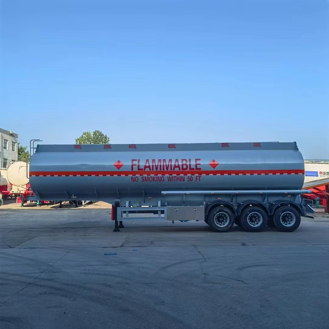 3 Axle 40000L 45000Liters Carbon Steel Oil Tanker/Fuel Tank Semi Truck Trailer