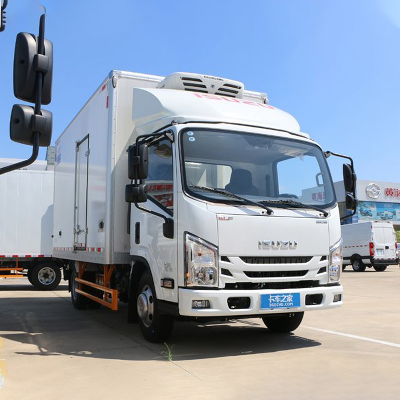 Diesel Camiones refrigerated freezer thermoking 5 tons refrigerator truck for food meat fish transportation