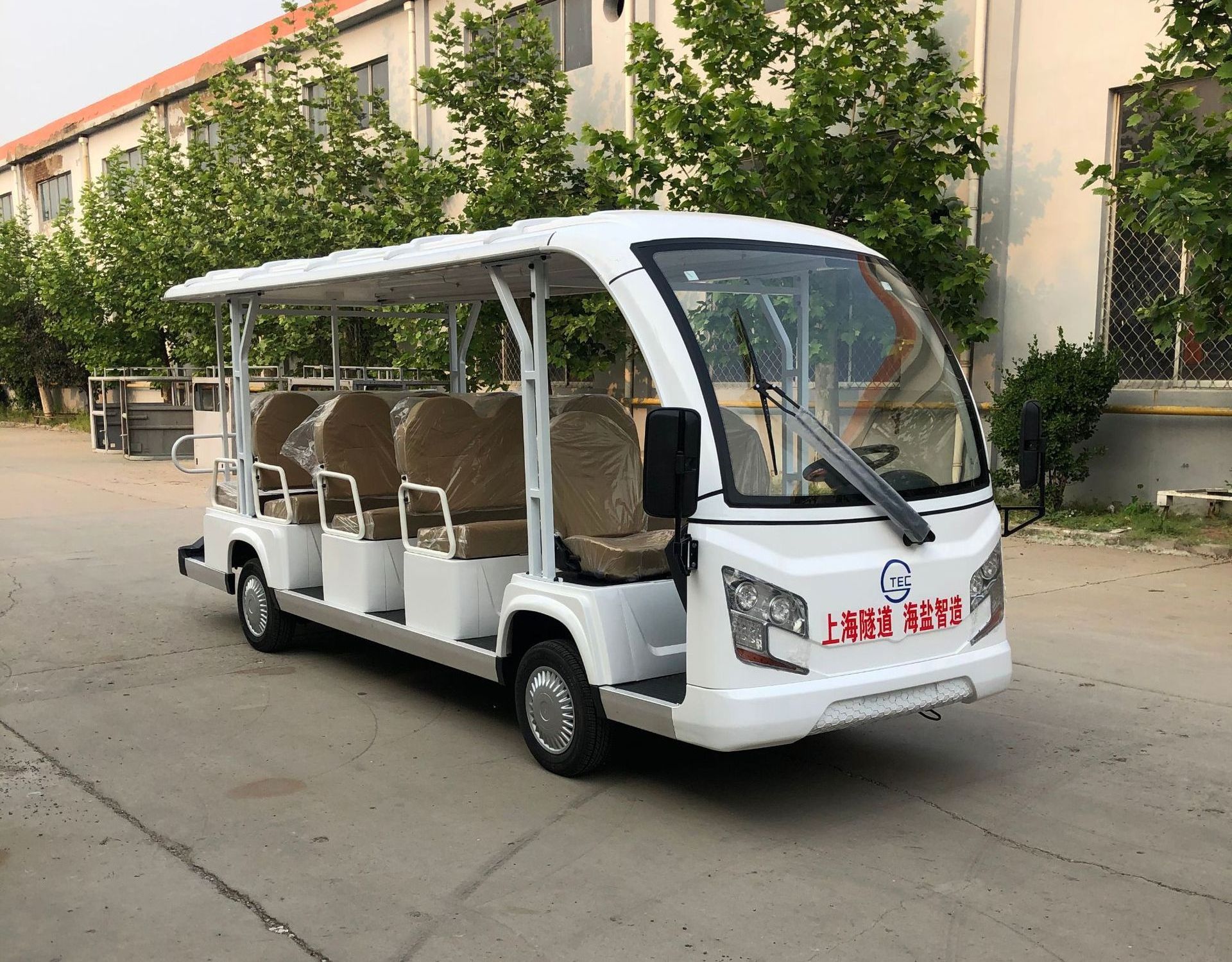 China Factory 14 Seat Children Electric Tourist Road Sightseeing Car Shuttle Mini Bus 14 Passenger Open Electric Sightseeing Bus