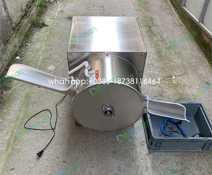 Hot sell Dirty eggs washer brush roller chicken egg cleaning machine quail egg washing machine