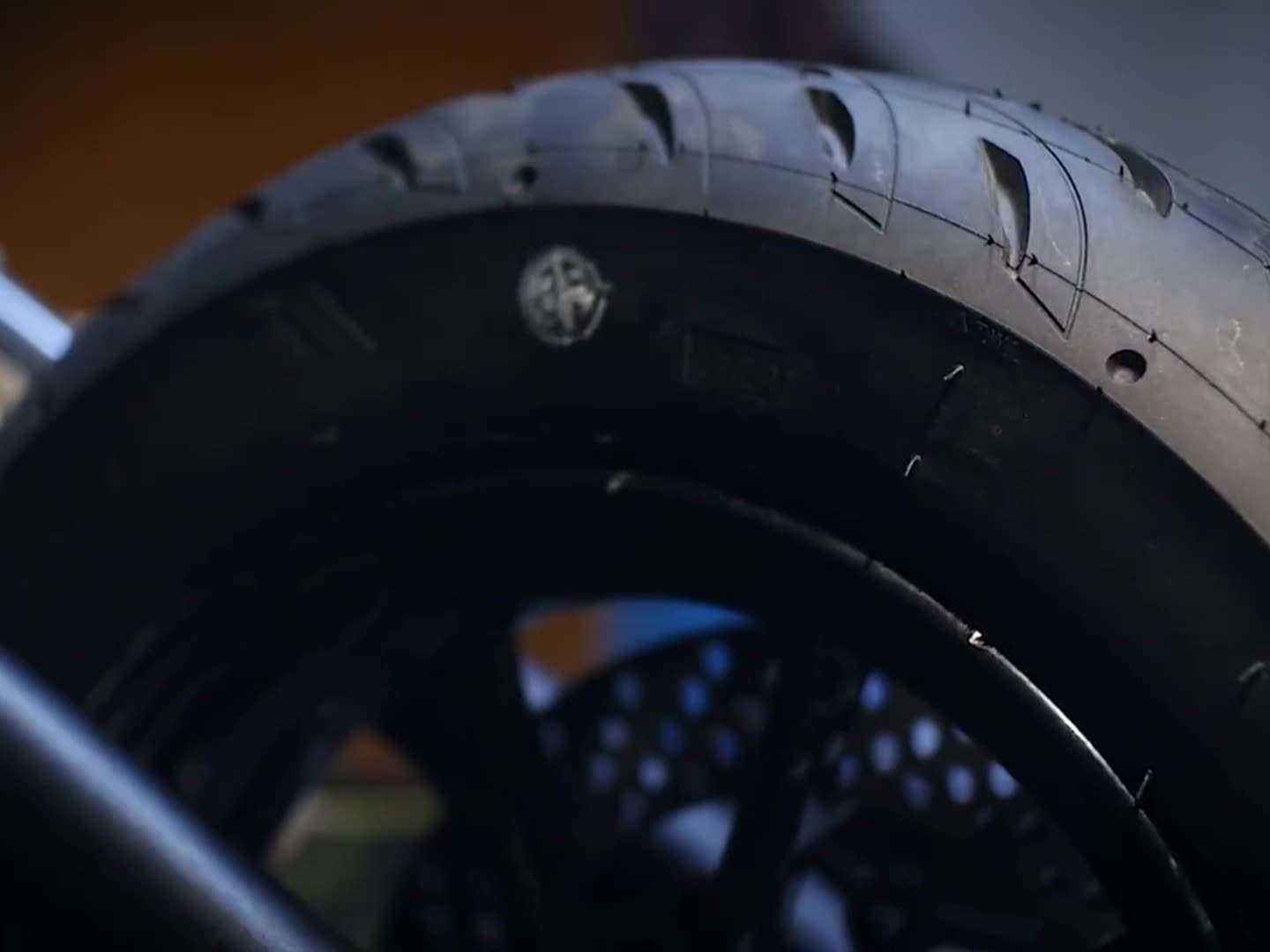 Competition semi-melted, fully melted track tires, high-grip high-speed motorcycle tires