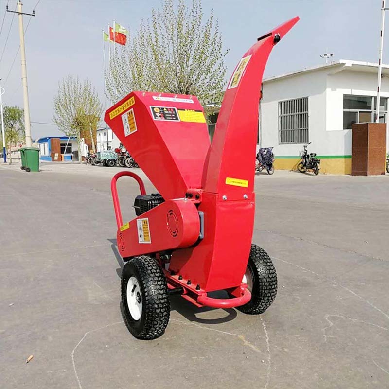 Mobile 6 inch Cutting Capacity 15hp Petrol Power Log Tree Branches Leaf Twigs Industrial Chipper Shredder for Garden/ Farm Use