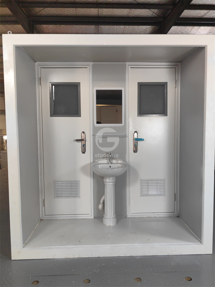 Ready Stocked Outdoor Mobile Portable Toilets for Sale