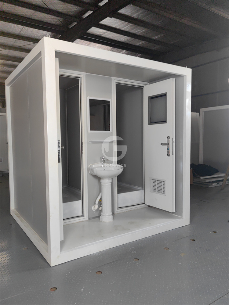 Ready Stocked Outdoor Mobile Portable Toilets for Sale