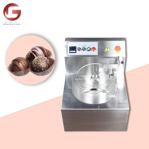 8KG 15KG 30KG Chocolate Melting Tempering Machine With Vibration Table For Sale