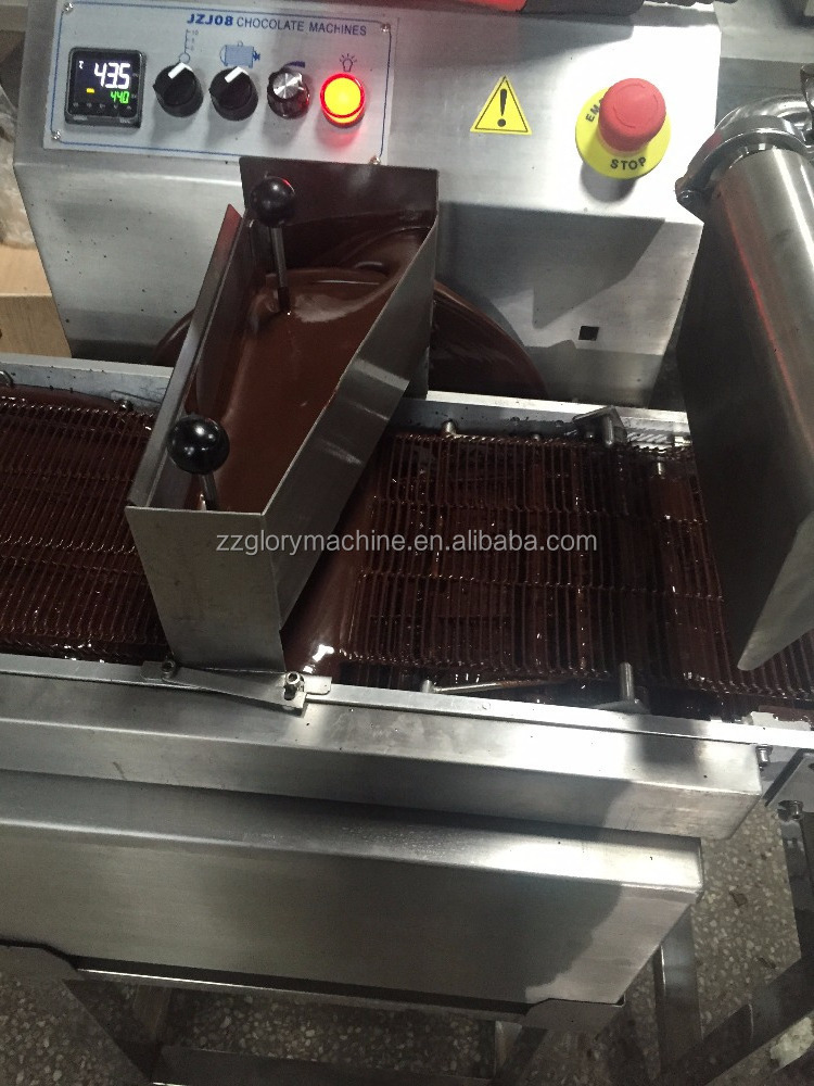 8KG 15KG 30KG Chocolate Melting Tempering Machine With Vibration Table For Sale