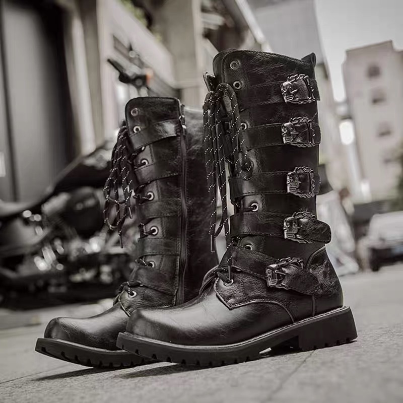 2022 Fashion Trend Classic Black Leather Western Boots Rivets Metal Buckle Fashion Mens Motorcycle Boots