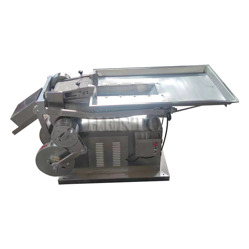 High precision aluminum herb crusher/herbs and spices manual crusher/herb cutting machine