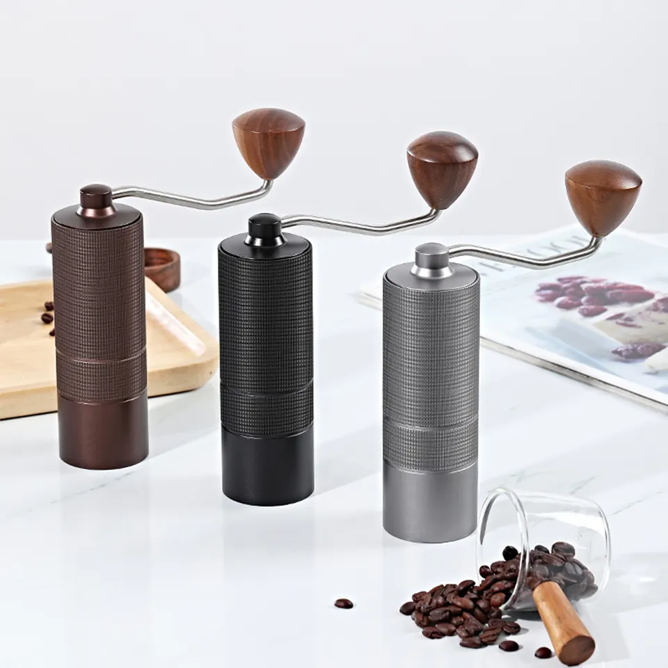 Wholesale Adjustable Portable Manual Coffee Grinder Household Hand Coffee Bean Grinder With Stainless Steel Burr