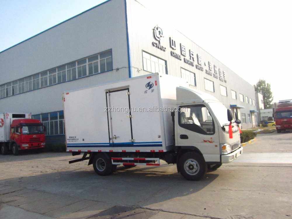 Dongfeng 170hp 8ton refrigerator van truck used for sale