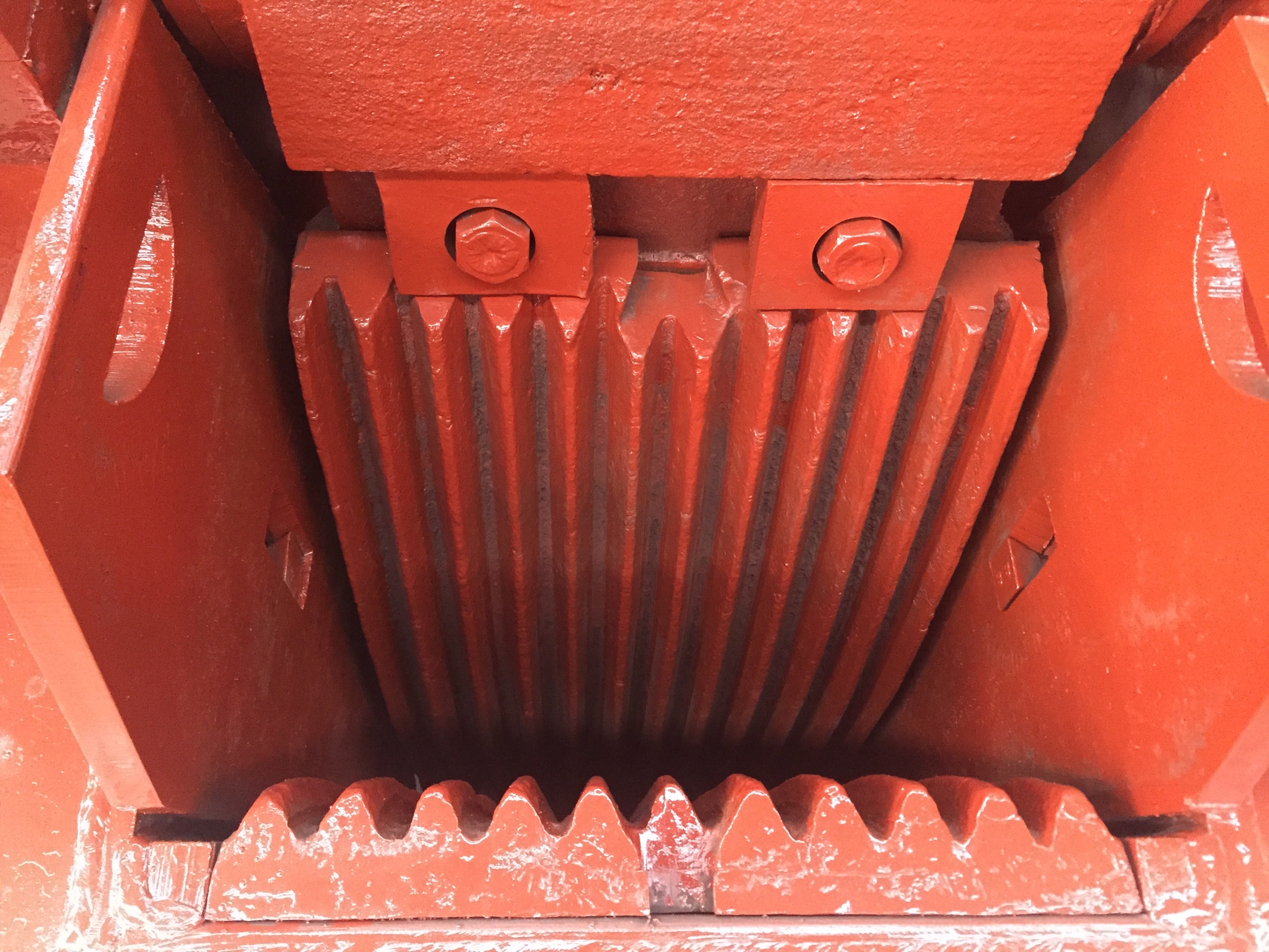 Small jaw crusher for sale,old jaw crusher for sale,used rock crusher for sale