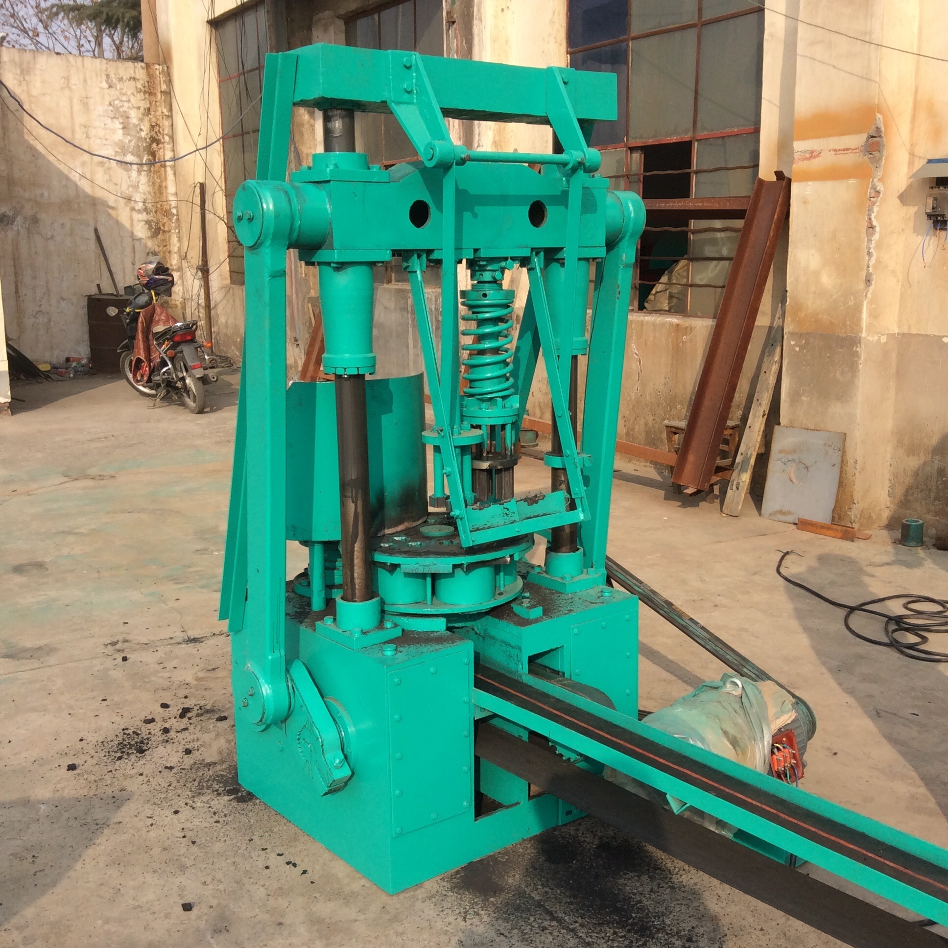 China supplier charcoal and coal briquette extruder machine with automatic cutter