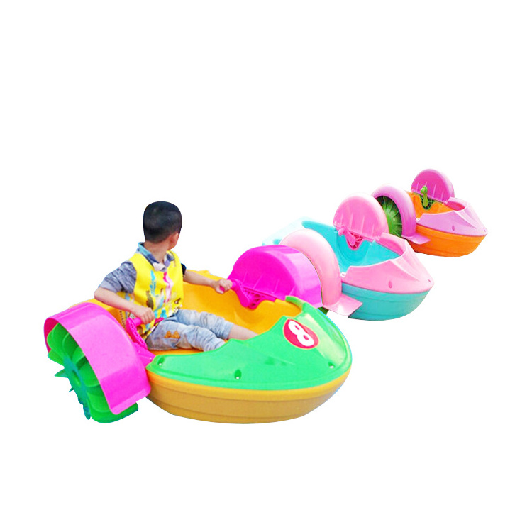 Economy Hand Rowing Water Plastic Paddle Boat