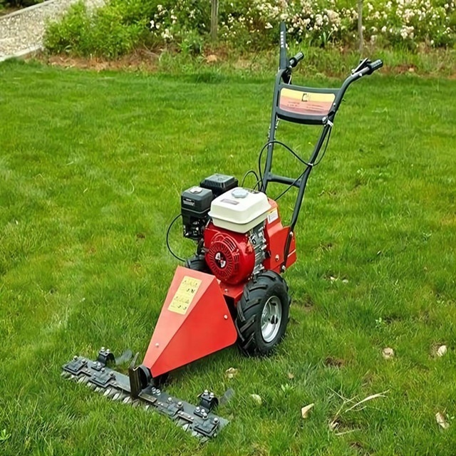 Petrol power grass cutting machine