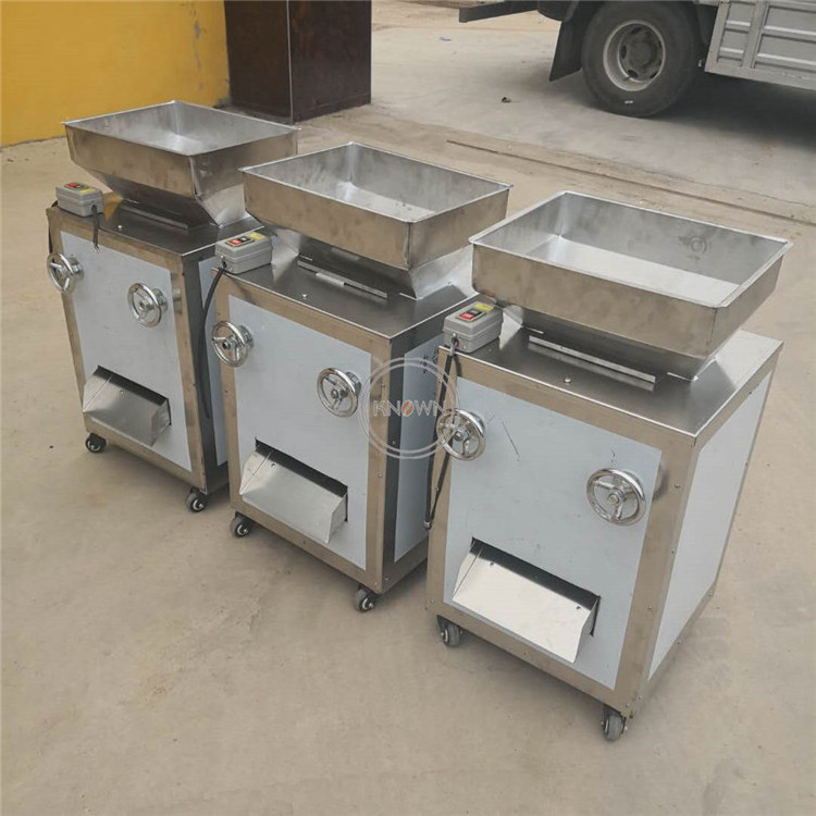 Automatic Walnut Almond Cutter Peanut Chopper Machine Nuts Cutting Machine Peanut Crushing  Equipment