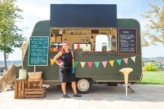 Stainless Steel Food Trailer Fast Hot Dog Food Carts with Full Kitchen Mobile Ice Cream Food Truck for Sale USA