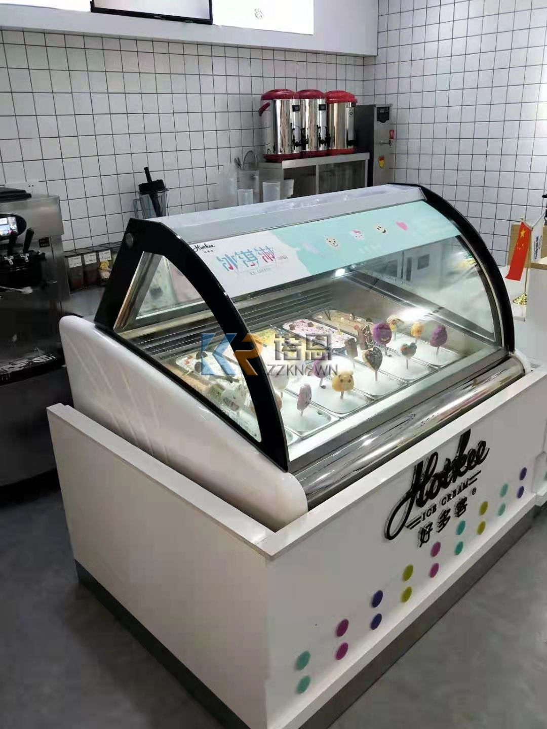 OEM Luxury Ice Cream Display Food Grade Popsicle Cabinet Freezer for Sale Cake Commercial Snack Showcase