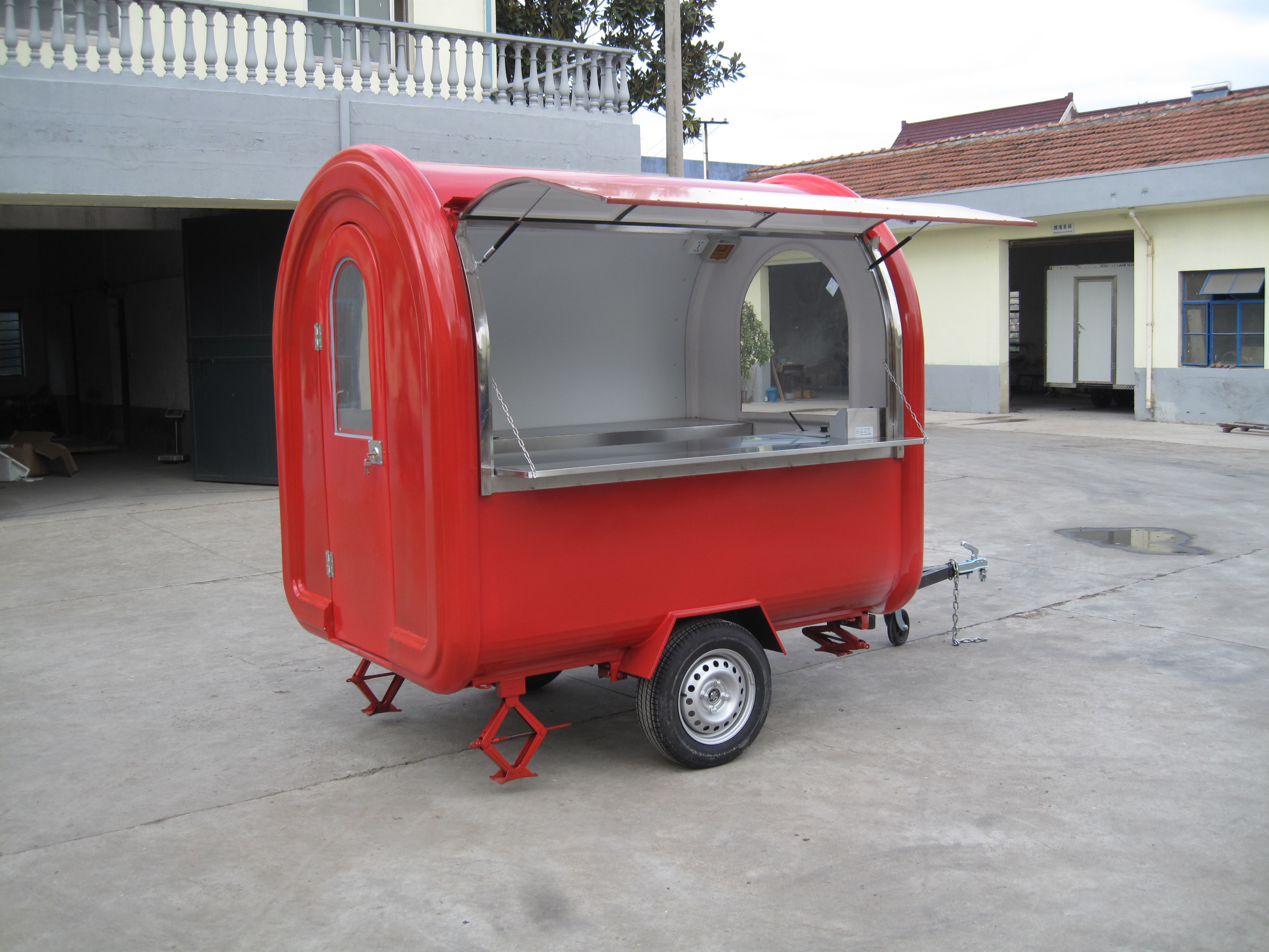 2024 Christmas Mobile Remorque Food Truck for Sale in Dubai Stainless Steel Fast Food Trailer with CE Certificate Promotion