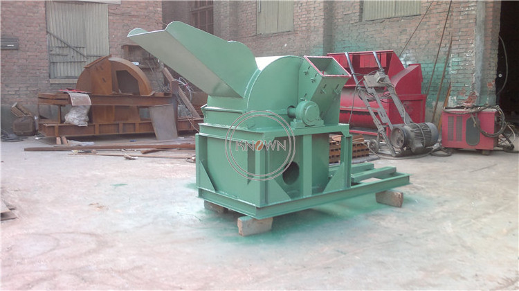 2022 Multifunction Wood Crusher Pulverizer Food Crushing Grinding Machine for Sawdust