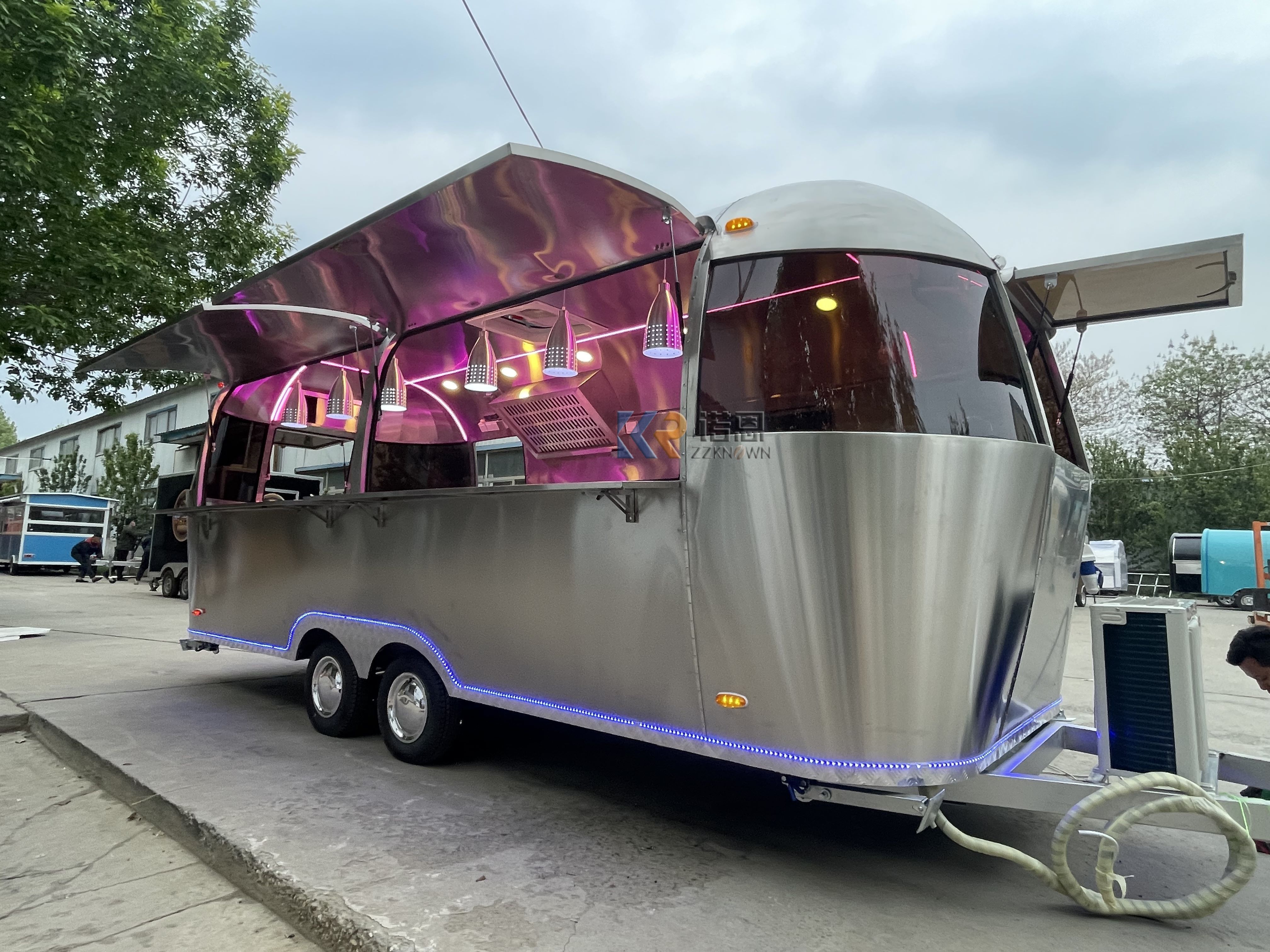 Fully catering Equipped Food Truck hot dog food cart USA Customized Food Trailer With Full restaurant Kitchen Equipments