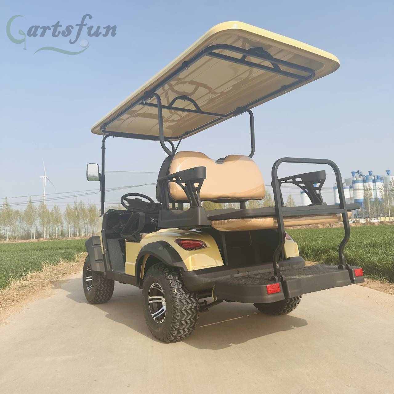 chinese 4 Seater Golf Carts Electric Mini Golf Carts Outdoor Small Mini Passengers Shuttle Bus Cheap For Sale