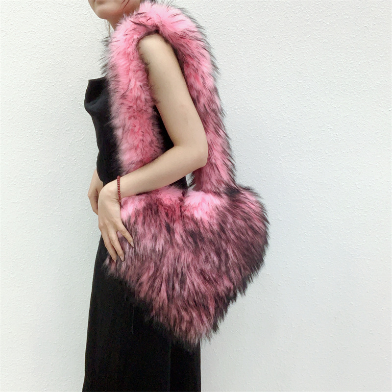 Designer Women Fur Bag Heart Shaped Faux Fur Shoulder Bag Fluffy Plush Heart Fur Bag