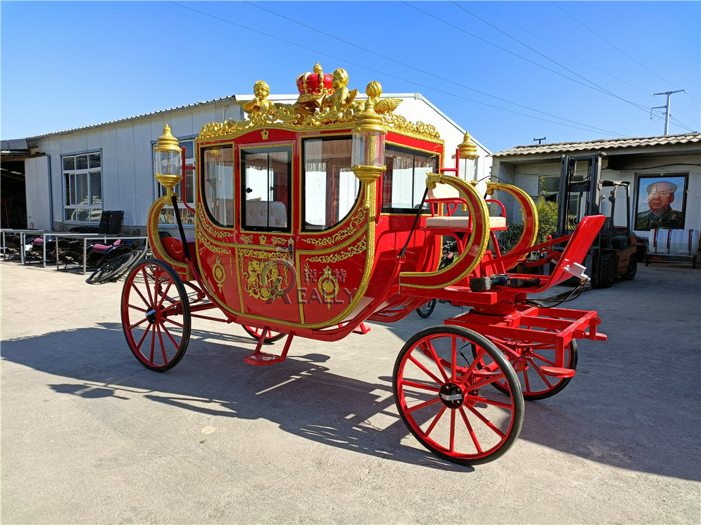 2024 Luxury Royal Carriage VIP Reception European Carriage Customized Scenic Spot Sightseeing Electric Carriage