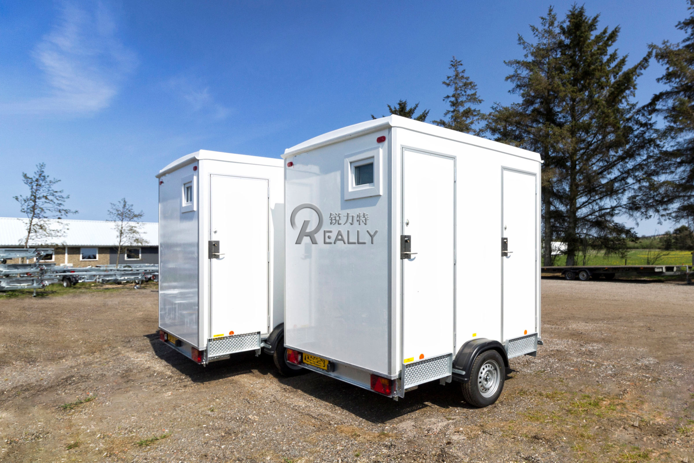 Mobile Portable Toilet With Trailer Truck With Clean And Waste Tank Mobile Toilet Trailer On Wheel For Park